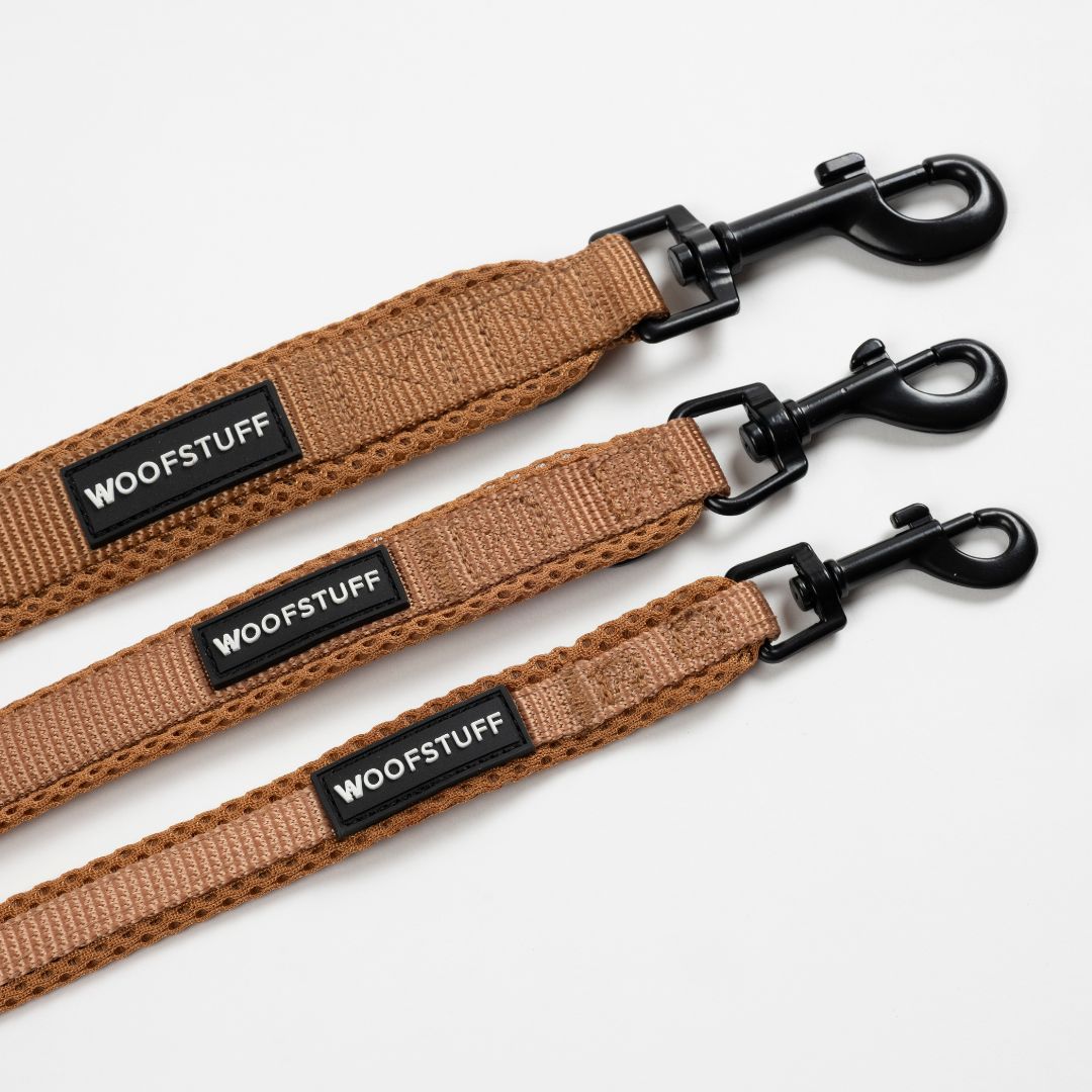 Woofstuff-Hundeleine-Nova-Cognac-Karabiner