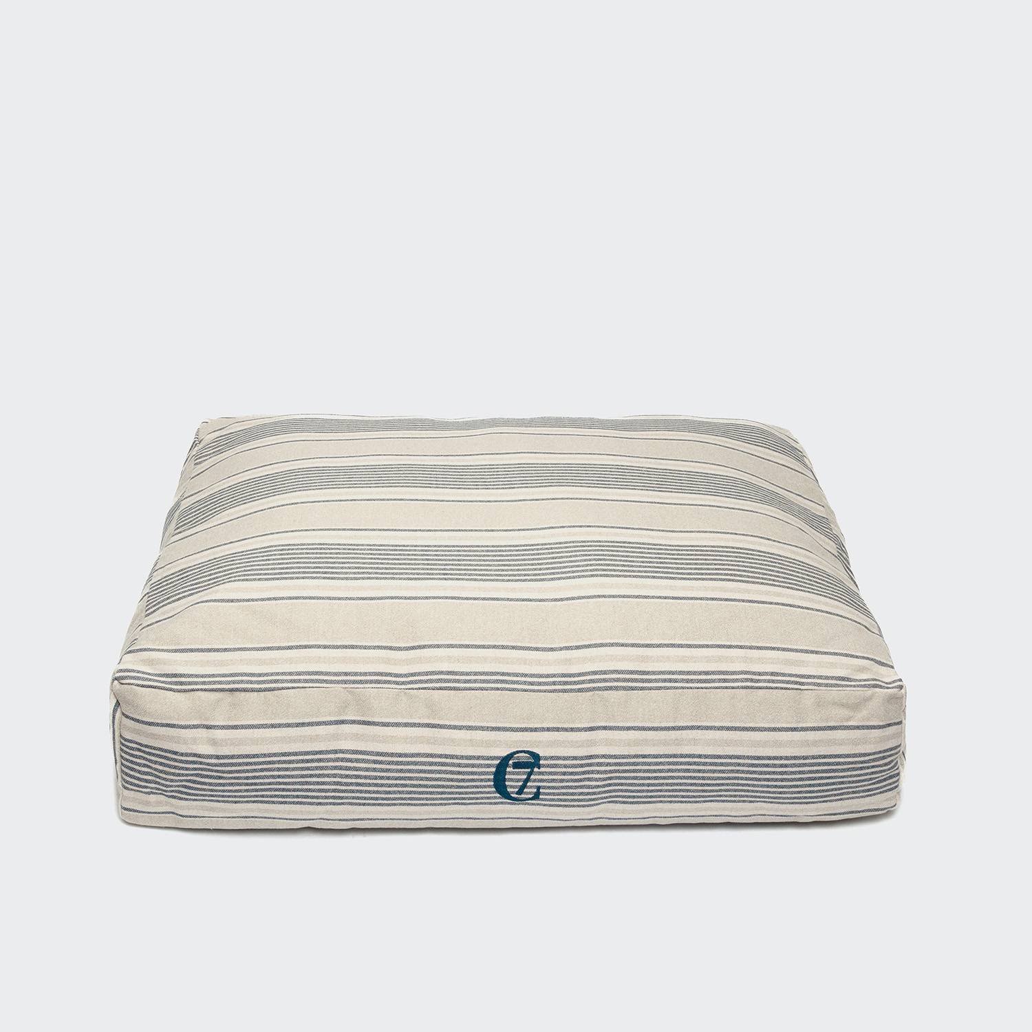 Cloud7-Hundebett-Homey-Linen-Stripes-Natural-Blue-L