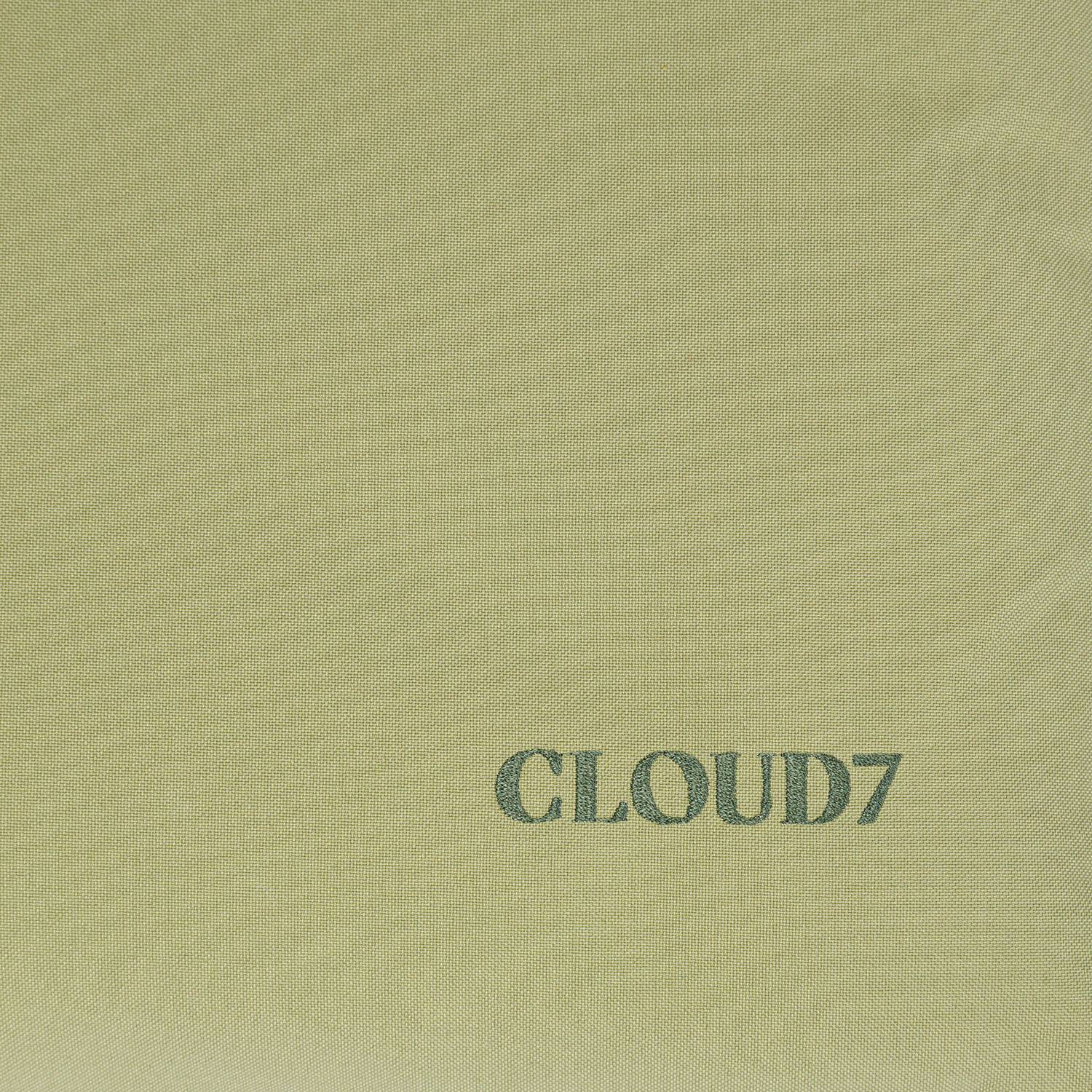 Cloud7-Hundebett-Siesta-Pistachio-Größen-Logo