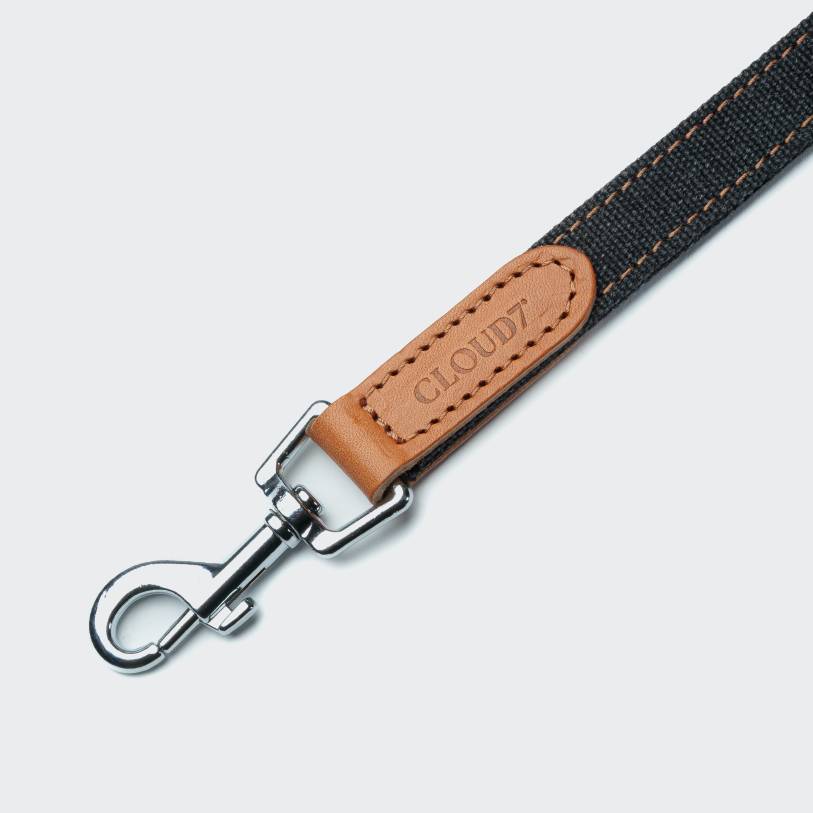 Cloud7-Hundeleine-Tivoli-Black-Cognac-Karabiner