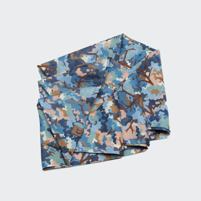 Cloud7-Hundehalstuch-Bandana-Woodland-Blau-Größen