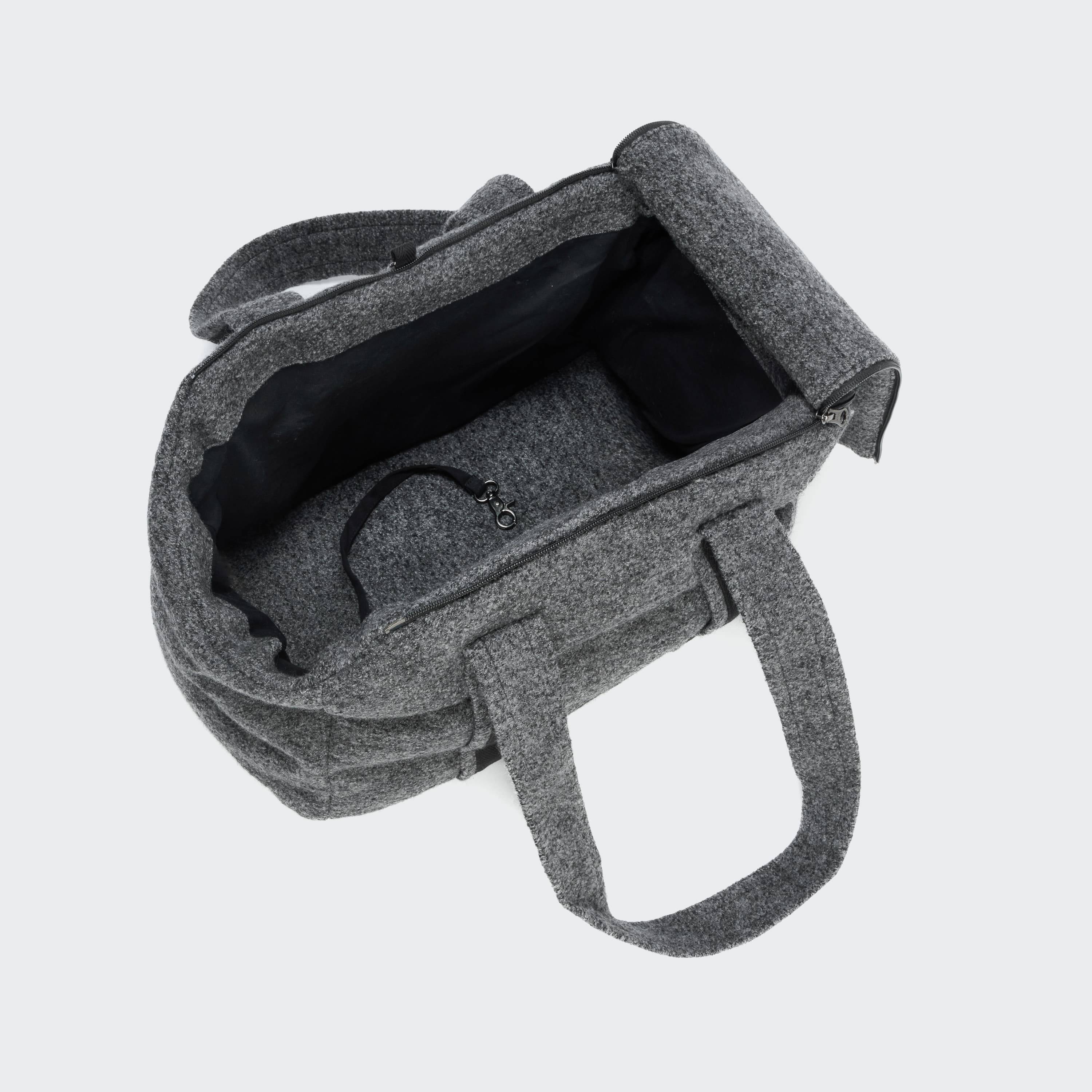 Cloud7-Hundetasche-Bergamo-Wool-Granite-offen