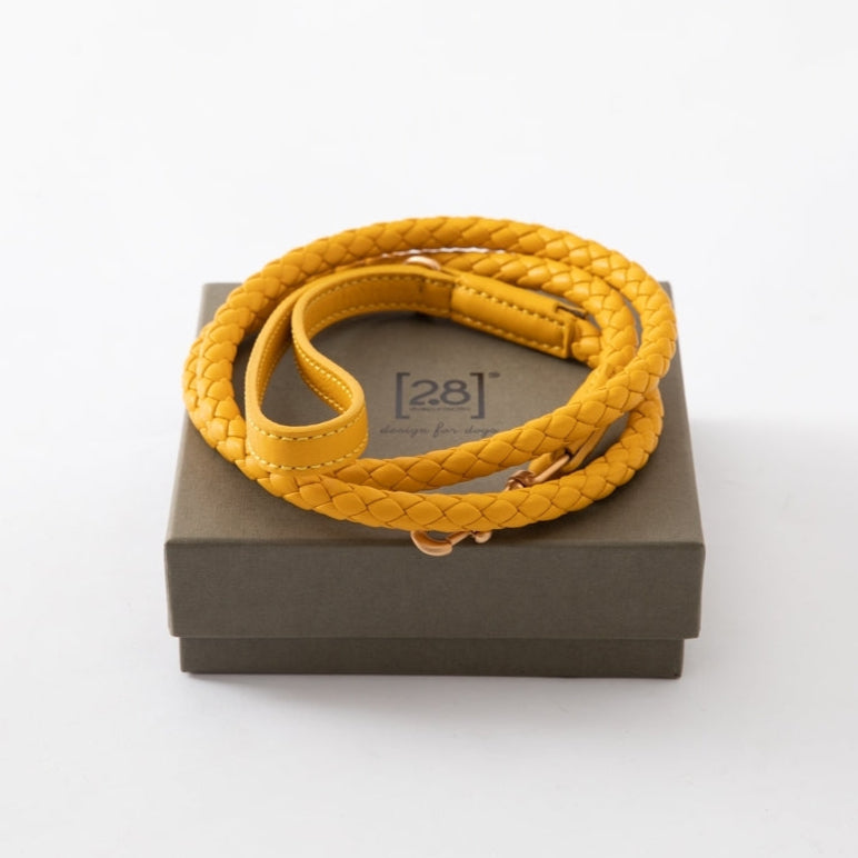 2.8-duepuntootto-ferdinando-leather-leash-hundeleine-tuscan-yellow-Leine