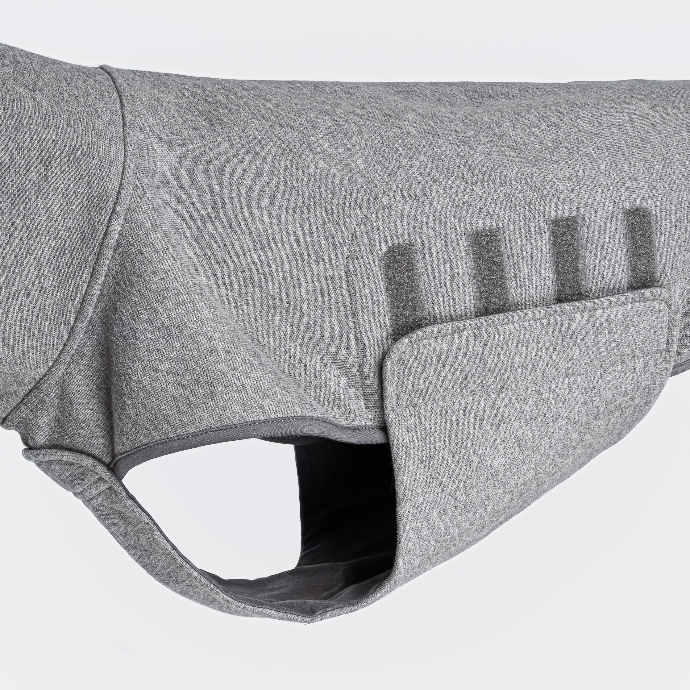 Cloud7-Dog-Sweater-Dorset-Melange-Grey.-Verschluss